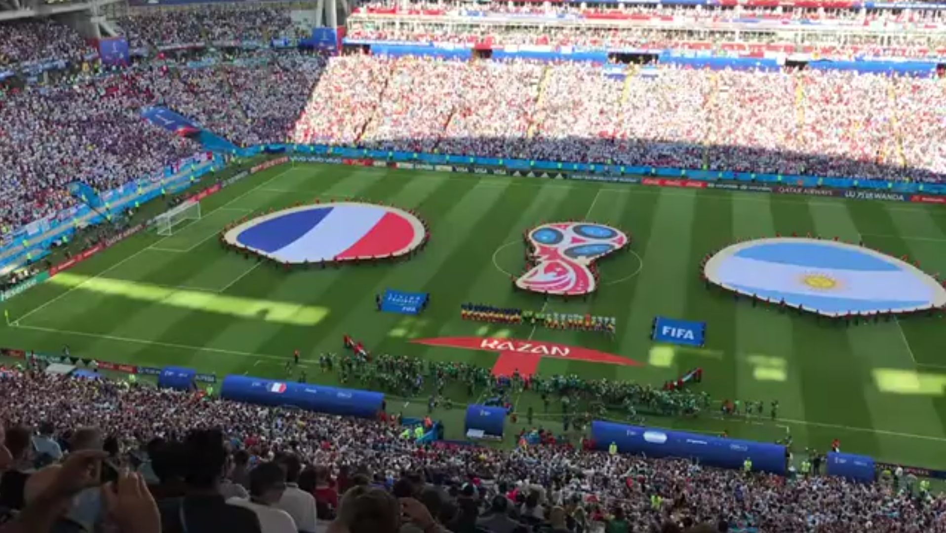 游客拼