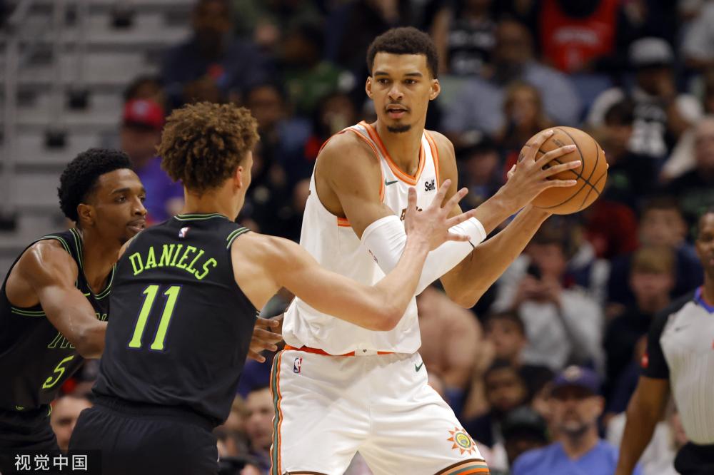 许多专家指 许多专家指