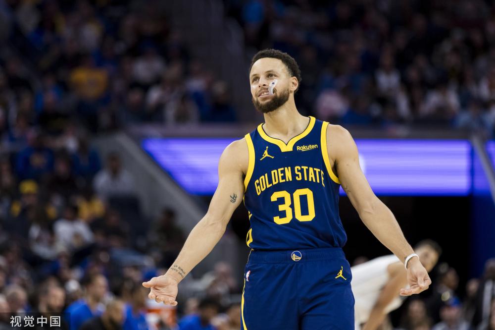 在类似的高 在类似的高