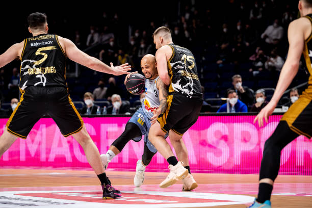 他在职业生 他在职业生