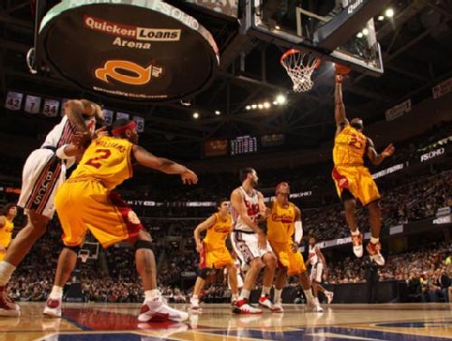 因一场激烈 因一场激烈