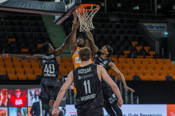 林良铭代表 林良铭代表